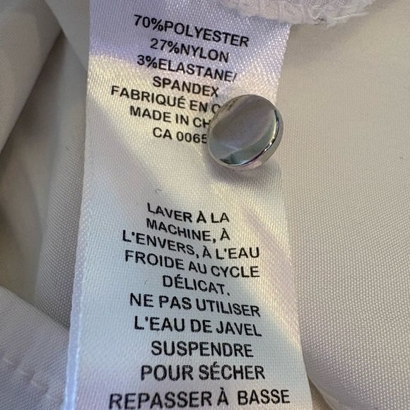 Reitmans White Button-Up Shirt - Picture 4 of 5